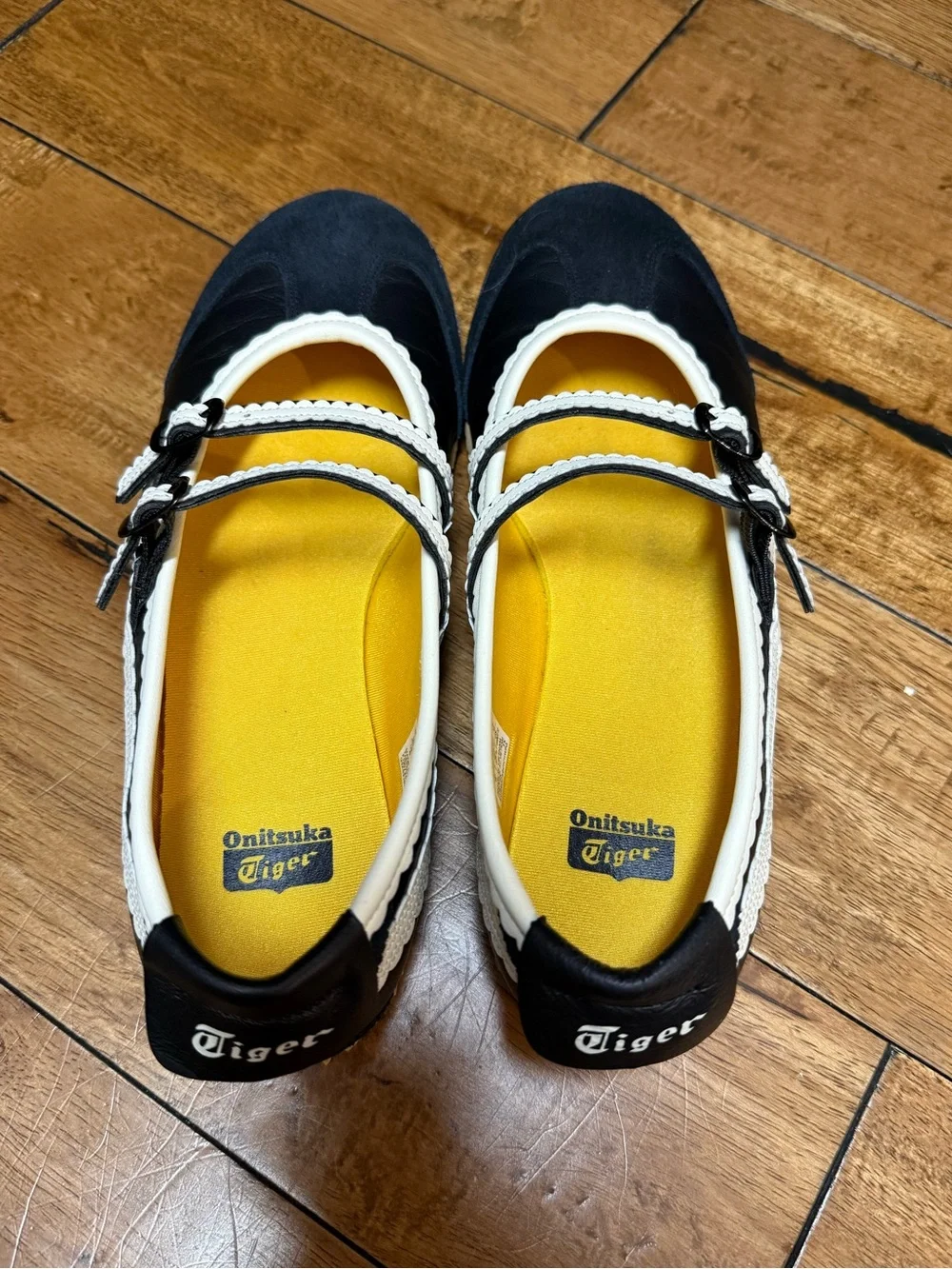 Onitsuka Tiger MEXICO 66 TGRS in Black/Cream